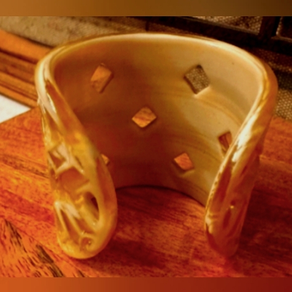 Tory Burch Tan Cuff Bracelet - Picture 3 of 3